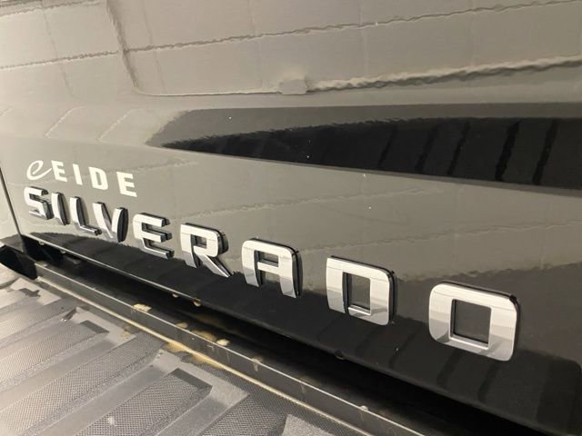 Used 2018 Chevrolet Silverado 1500 High Country image 32