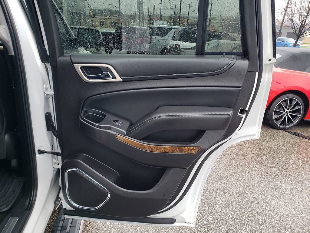 Used 2016 GMC Yukon Denali w/ Open Road Package image 18