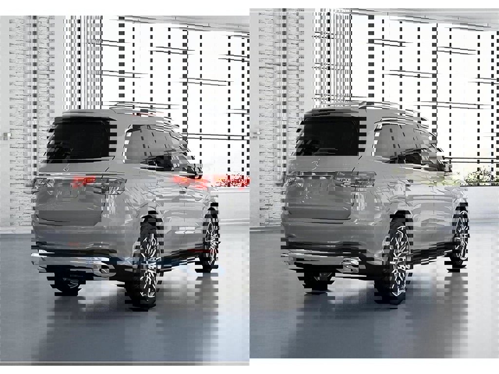 New 2026 Mercedes-Benz GLS 580 4MATIC image 22