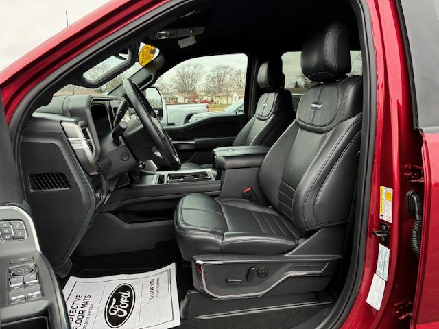 Used 2025 Ford F250 Platinum image 17