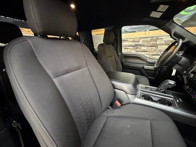 Used 2018 Ford F150 XLT w/ Equipment Group 302A Luxury AWD/4WD image 17