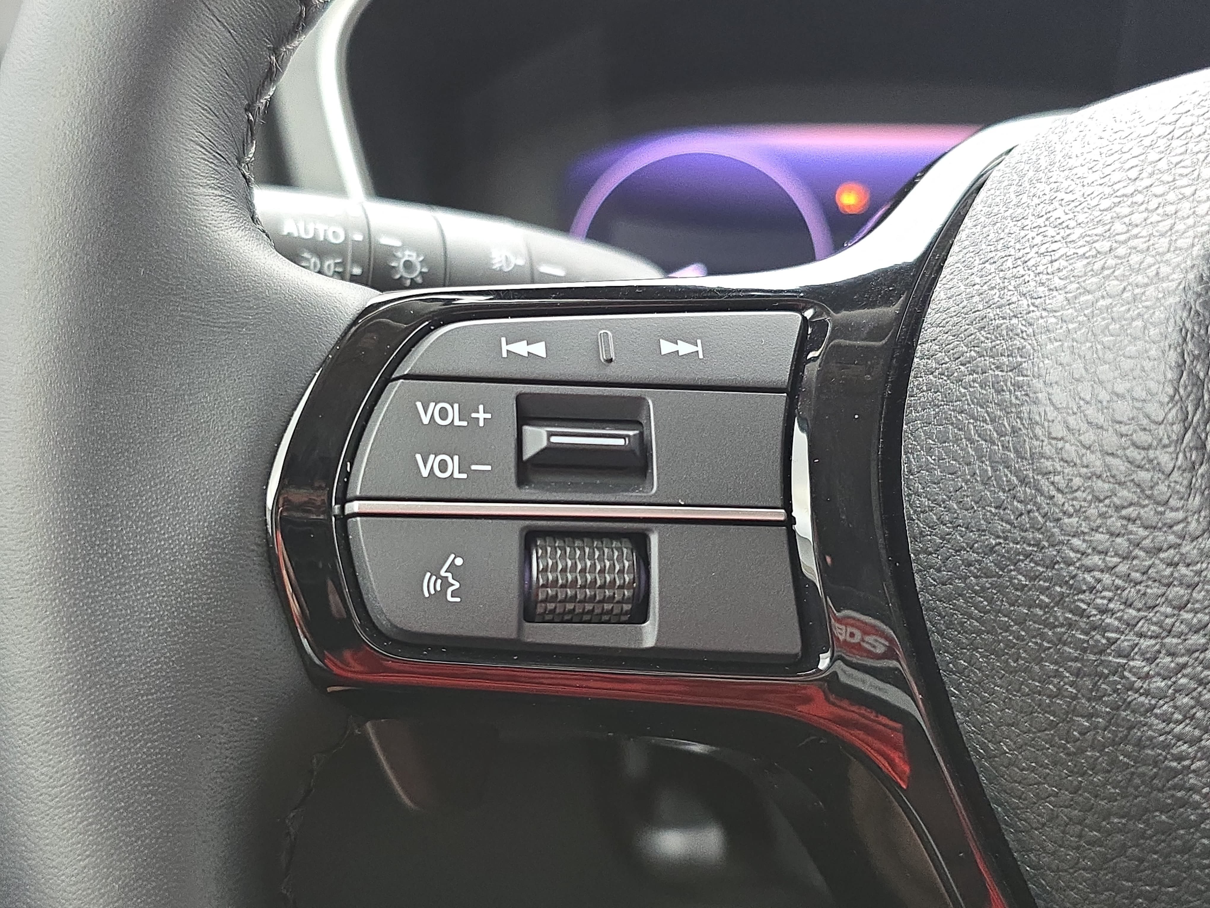 Used 2026 Honda Pilot Elite image 18