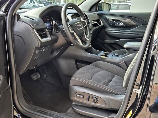 Used 2023 GMC Terrain SLE w/ Driver Convenience Package AWD/4WD image 11