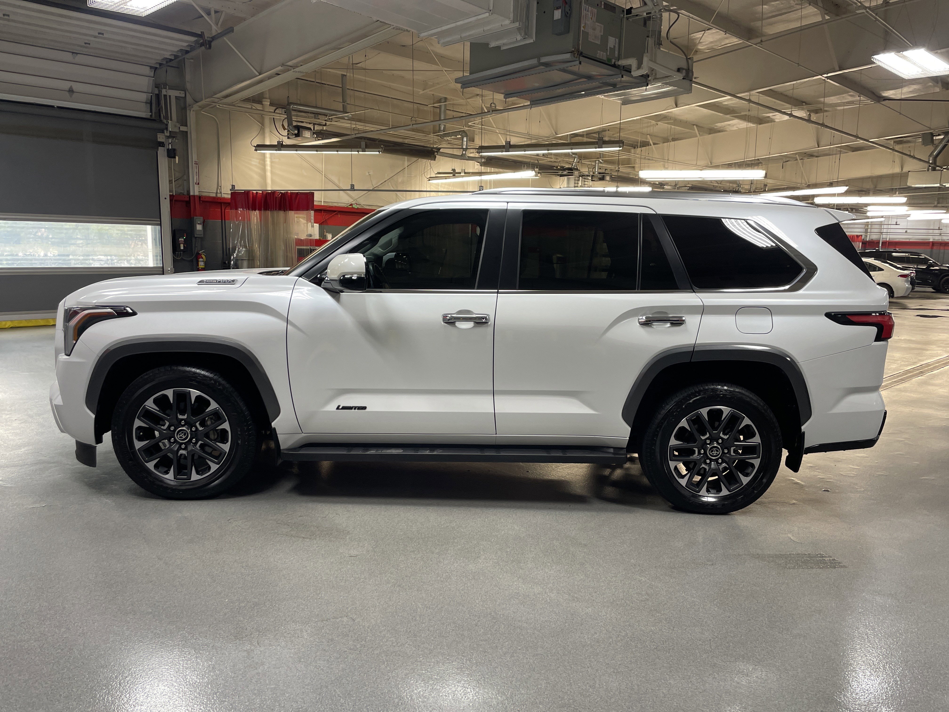 Certified 2024 Toyota Sequoia Limited w/ Tow Technology Package image 7