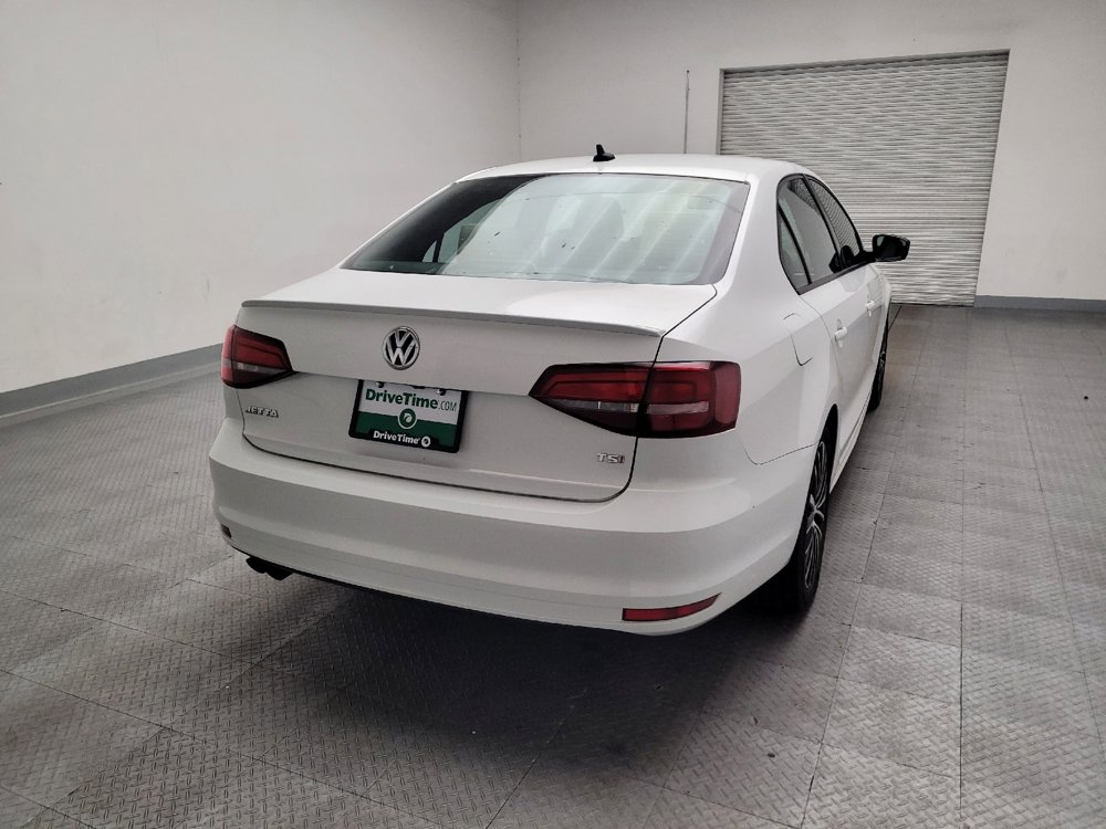 Used 2016 Volkswagen Jetta Sport FWD image 7