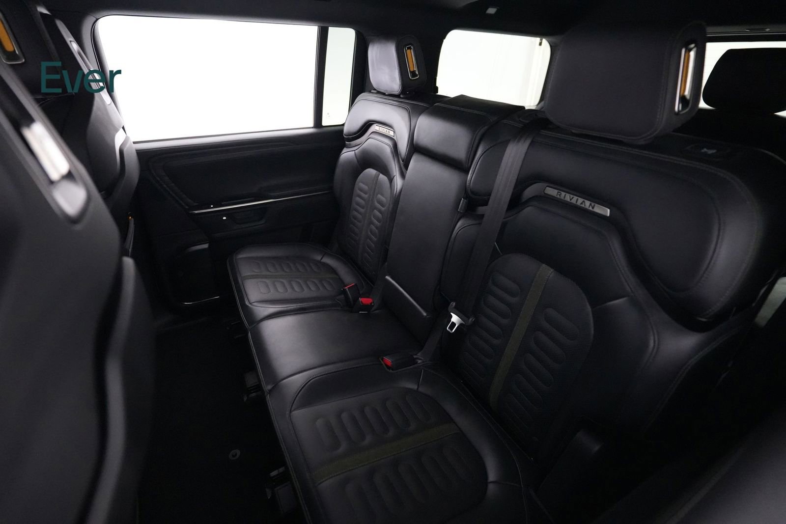 Used 2026 Rivian R1S Adventure AWD/4WD image 23