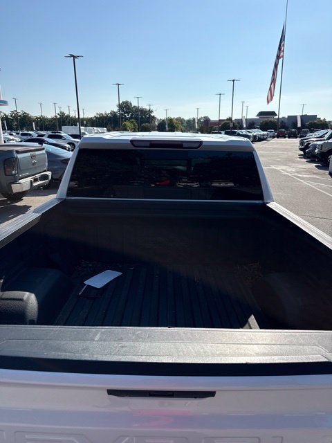Used 2019 Chevrolet Silverado 1500 High Country w/ Trailer Camera Package AWD/4WD image 13