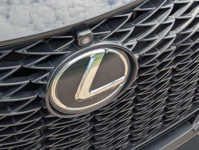 Used 2022 Lexus IS 350 F Sport image 9