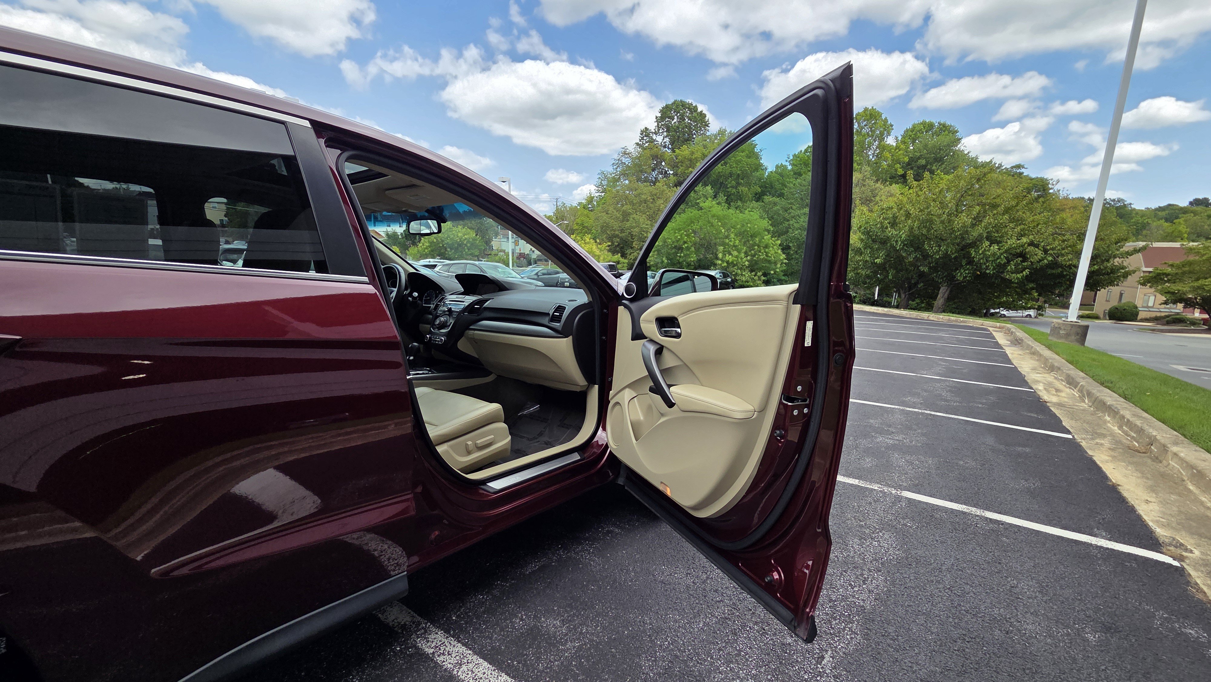 Used 2015 Acura RDX w/ Technology Package FWD image 31