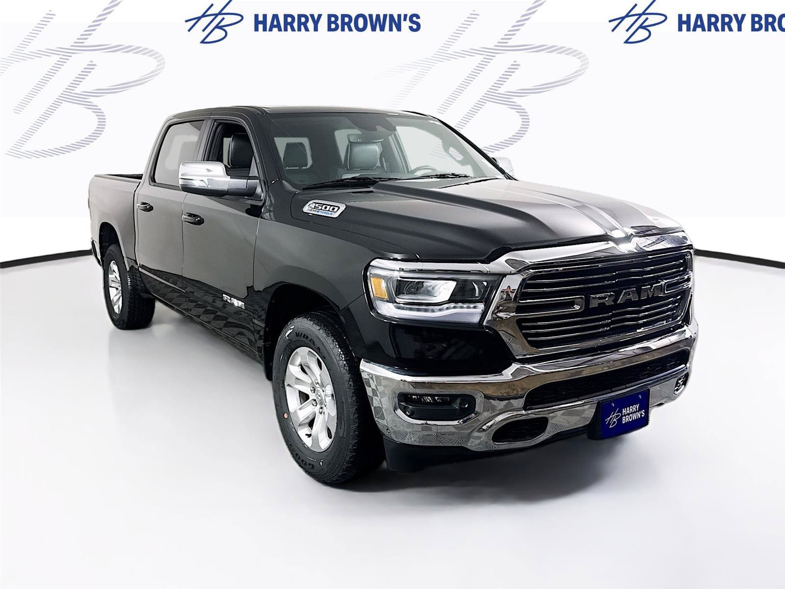 Used 2024 RAM 1500 Laramie AWD/4WD image 26