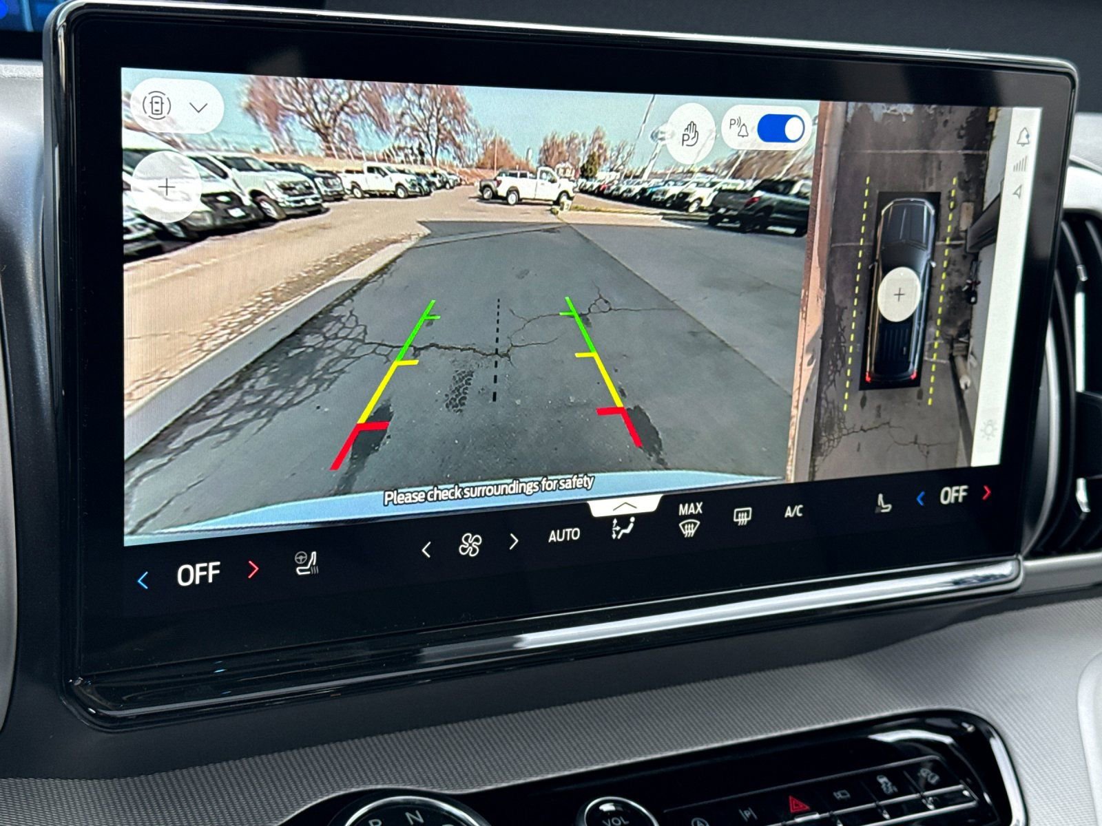 New 2026 Ford Expedition Active image 23