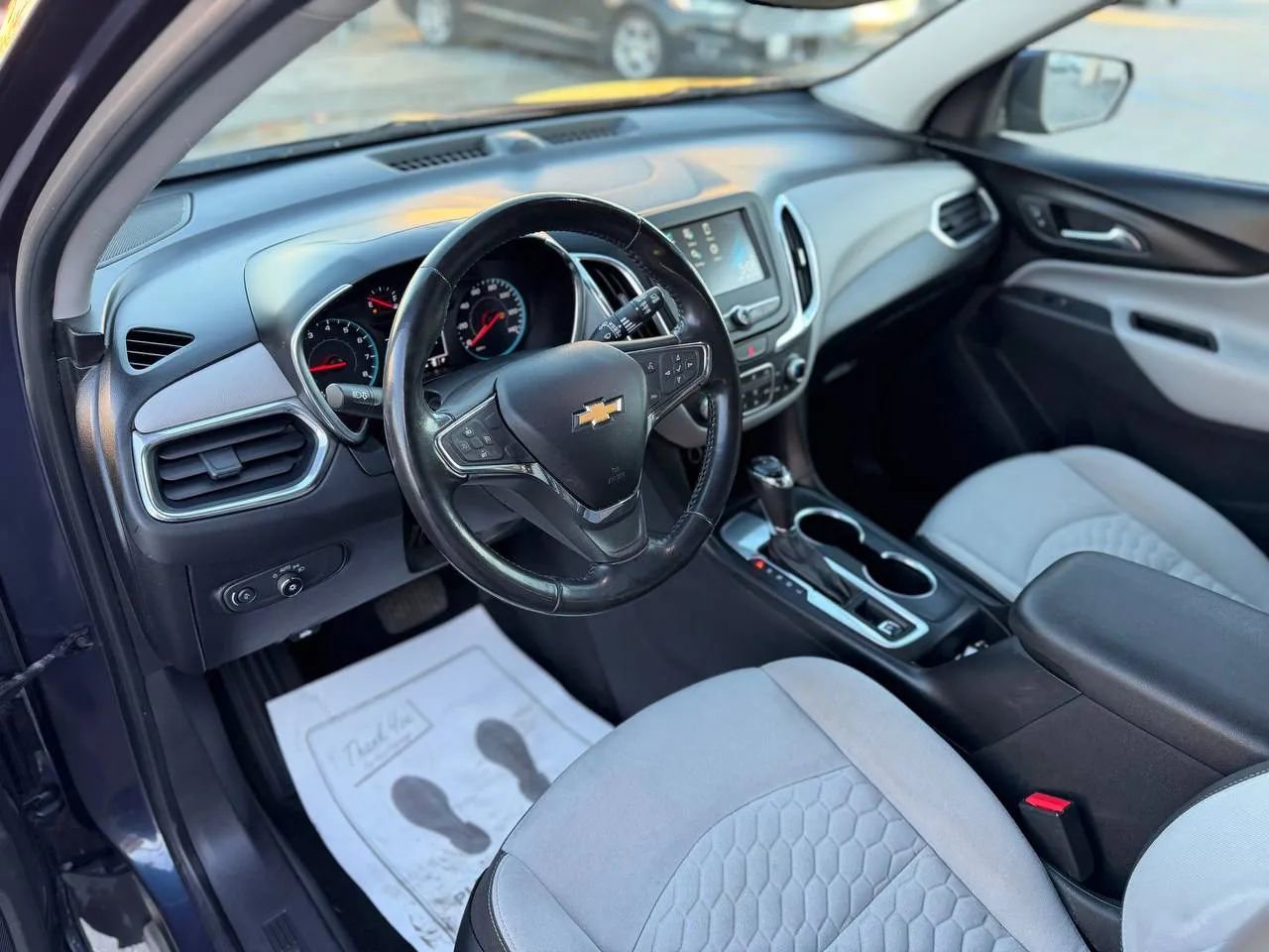 Used 2018 Chevrolet Equinox LT image 20