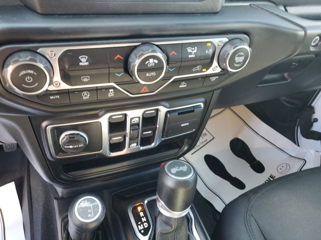Used 2021 Jeep Wrangler Unlimited Sport image 20