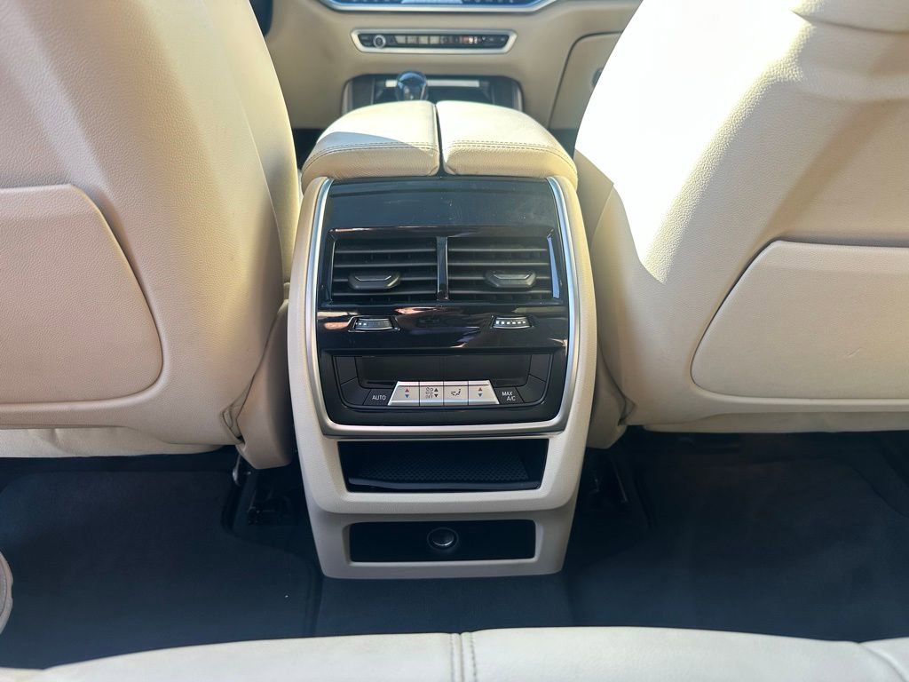 Used 2021 BMW X5 sDrive40i w/ Premium Package image 21