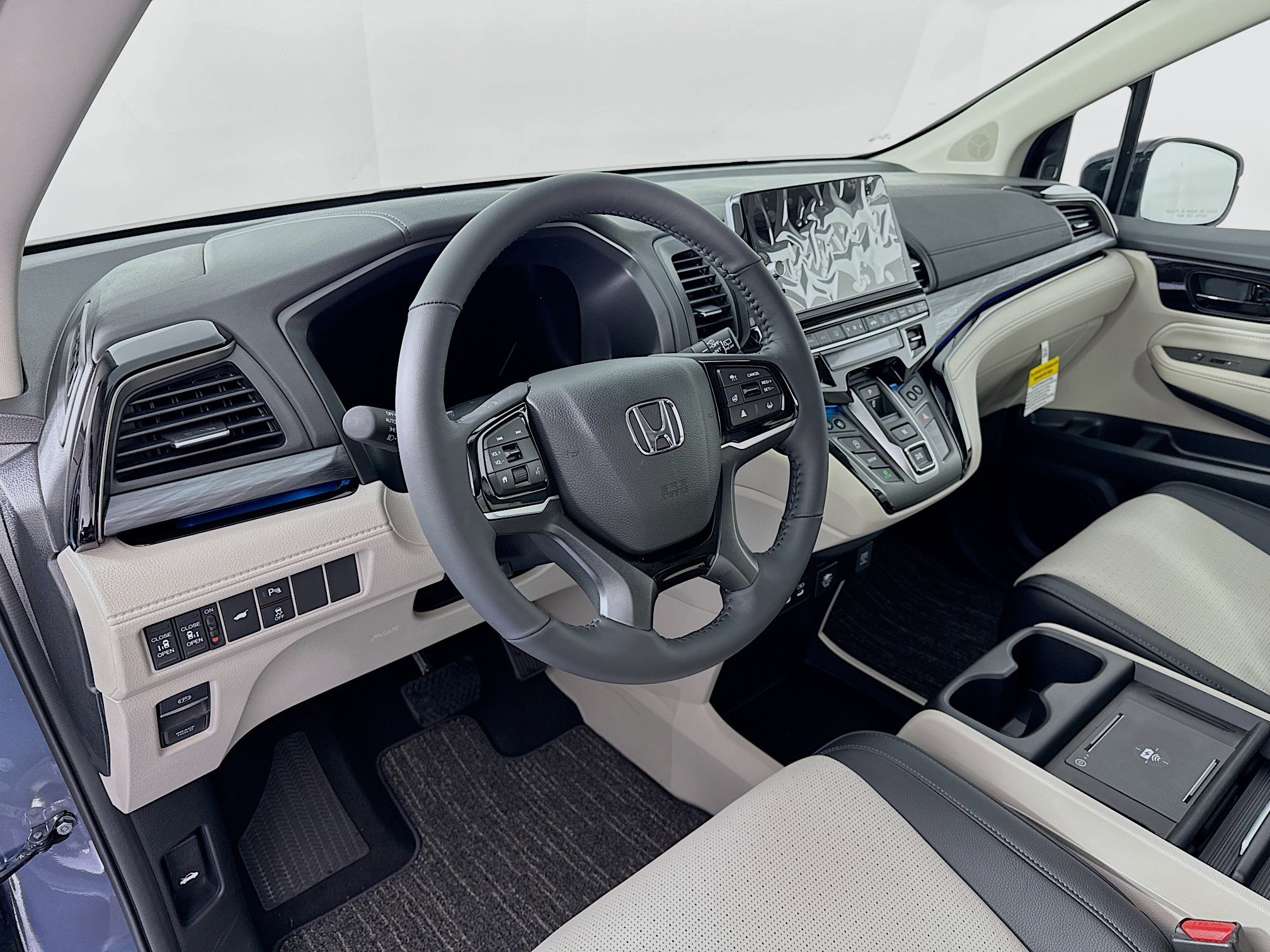 New 2026 Honda Odyssey Elite image 9