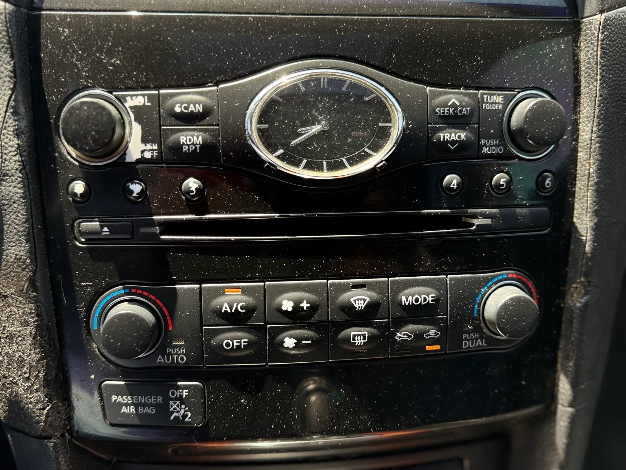 Used 2012 INFINITI FX35 2WD w/ Premium Pkg image 11