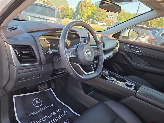 Used 2021 Nissan Rogue SV w/ Premium Package image 21