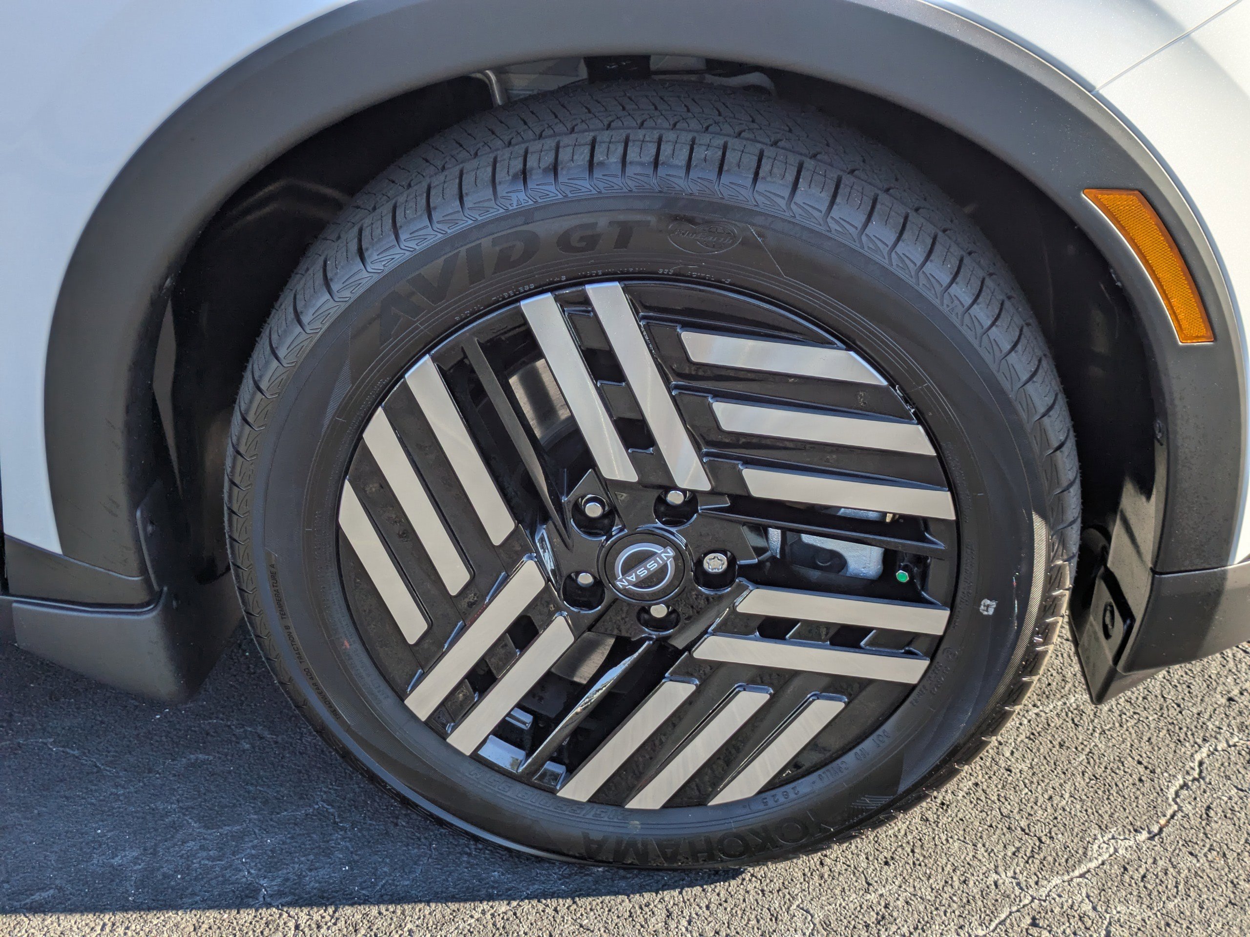 New 2026 Nissan Leaf SV+ w/ Floor Mat Package (SV+) image 11