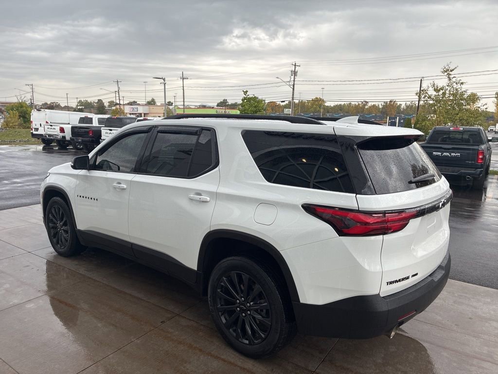 Used 2023 Chevrolet Traverse RS w/ LPO, Floor Liner Package image 7