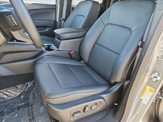 Used 2024 GMC Canyon Elevation w/ Elevation Premium Package RWD image 15