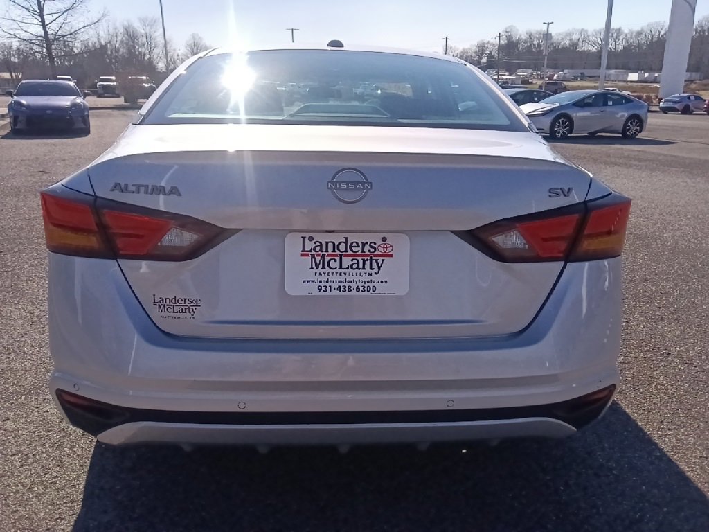 Used 2023 Nissan Altima 2.5 SV image 4