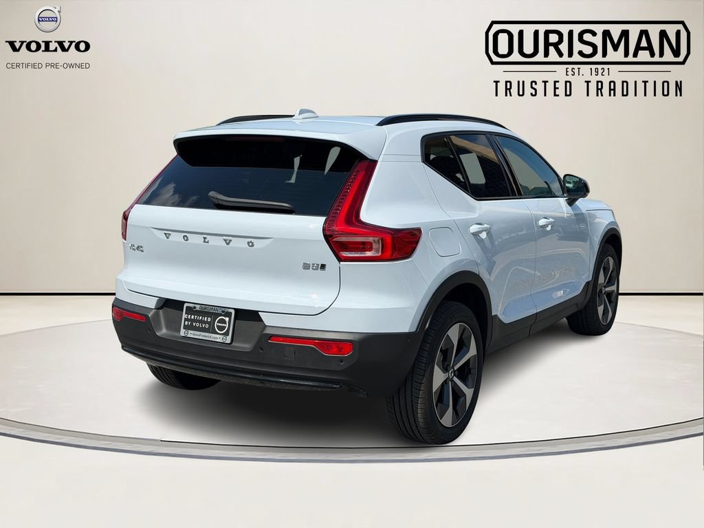 Used 2026 Volvo XC40 B5 Plus w/ Protection Package Premier AWD/4WD image 7