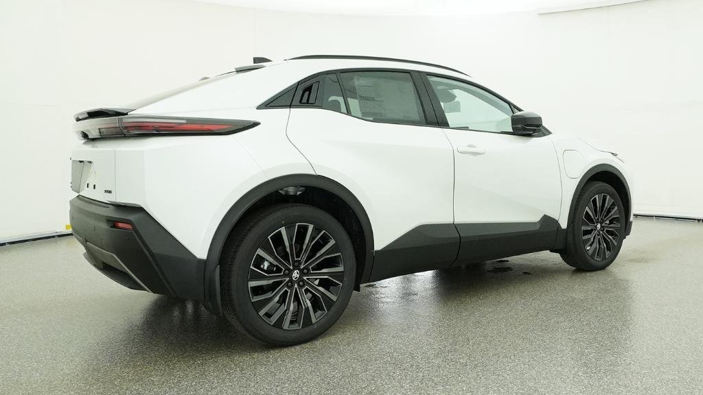 New 2026 Toyota C-HR AWD/4WD image 45