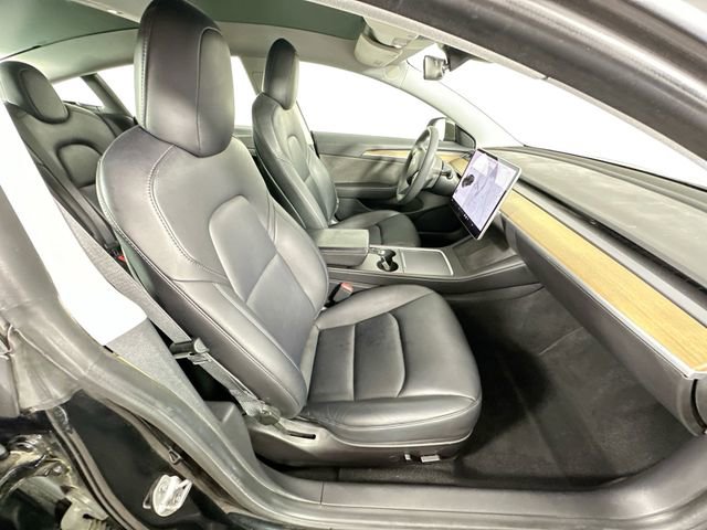 Used 2021 Tesla Model 3 Standard Range Plus image 25