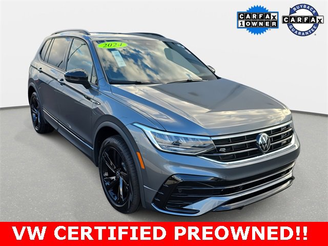 Used 2024 Volkswagen Tiguan SE R-Line image 3