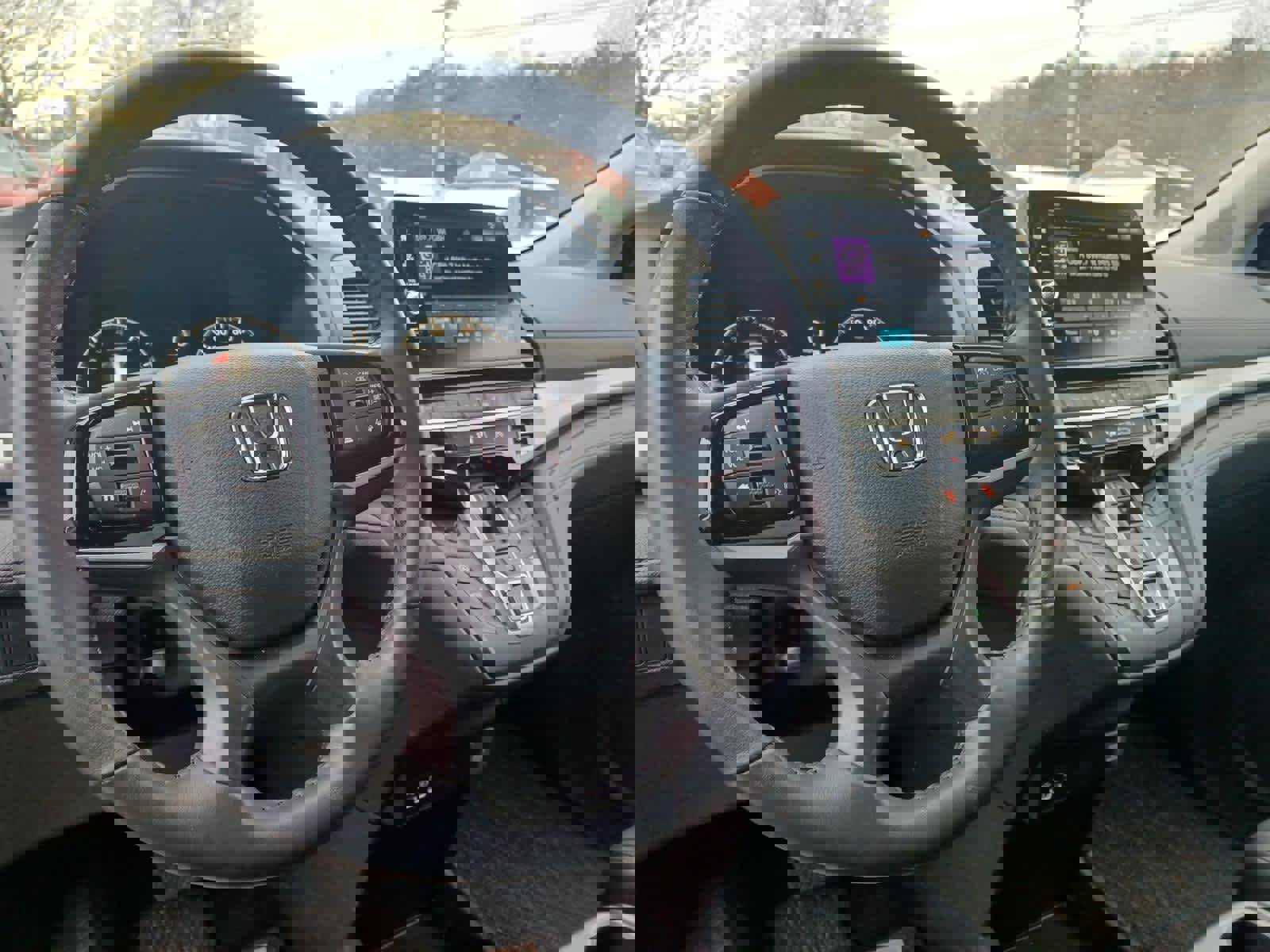 Used 2025 Honda Odyssey EX-L image 9