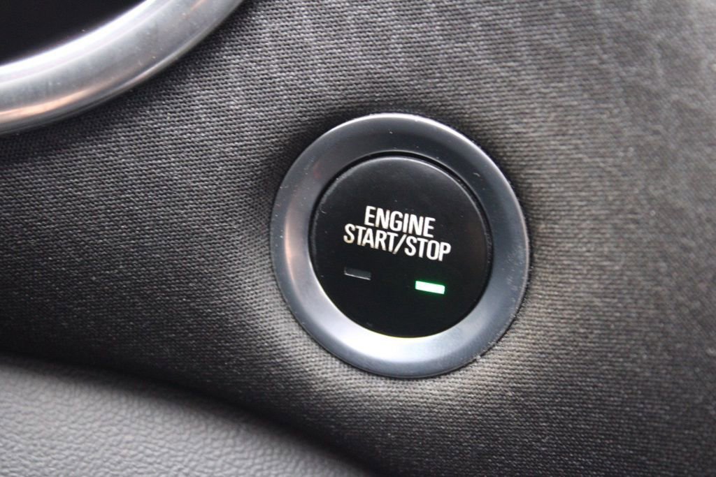 Used 2020 Chevrolet Malibu LT image 31