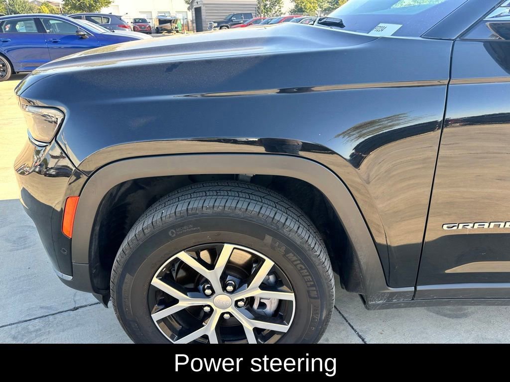 Used 2024 Jeep Grand Cherokee L Limited w/ Luxury Tech Group II image 10