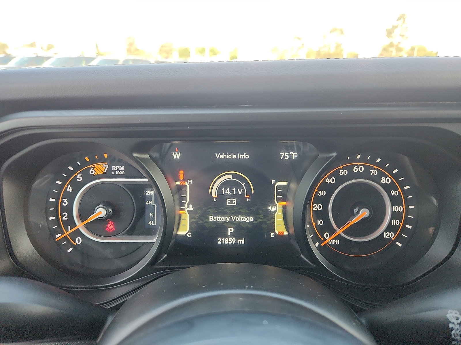 Used 2025 Jeep Wrangler Unlimited Rubicon image 17