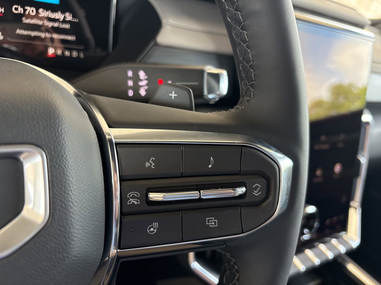 New 2026 GMC Acadia Elevation image 32