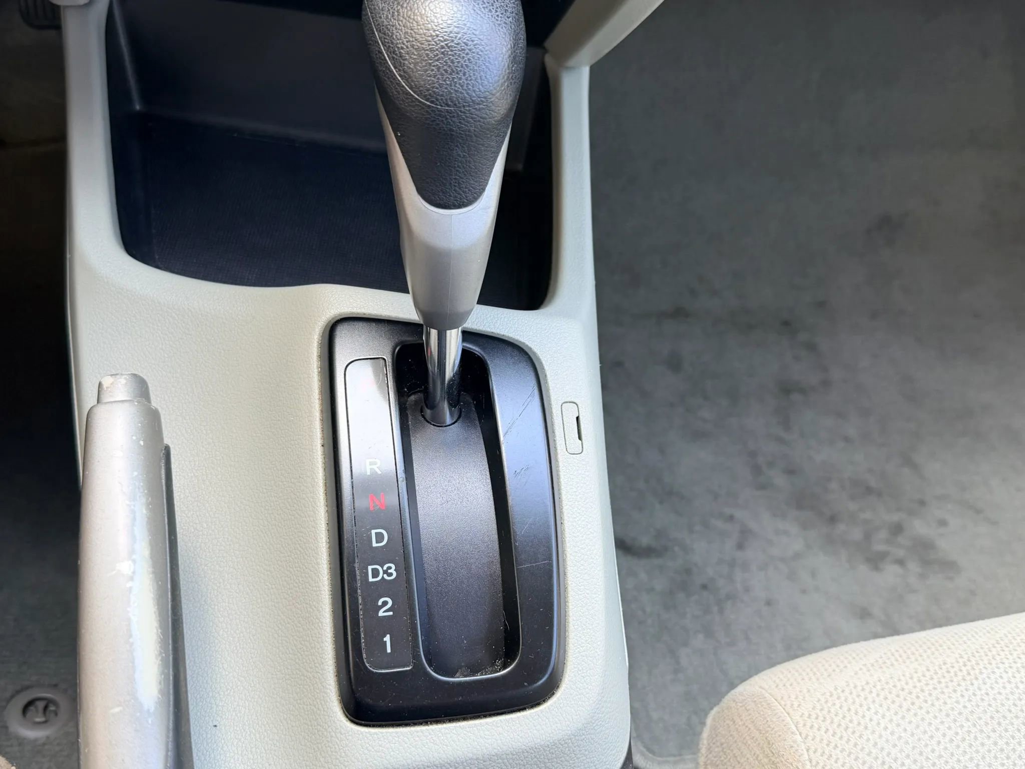 Used 2012 Honda Civic LX image 9