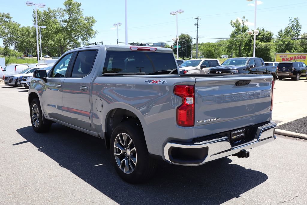 Used 2024 Chevrolet Silverado 1500 LT AWD/4WD image 28
