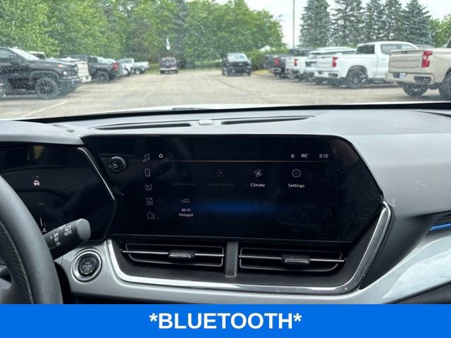Used 2024 Chevrolet Trax LT FWD image 9