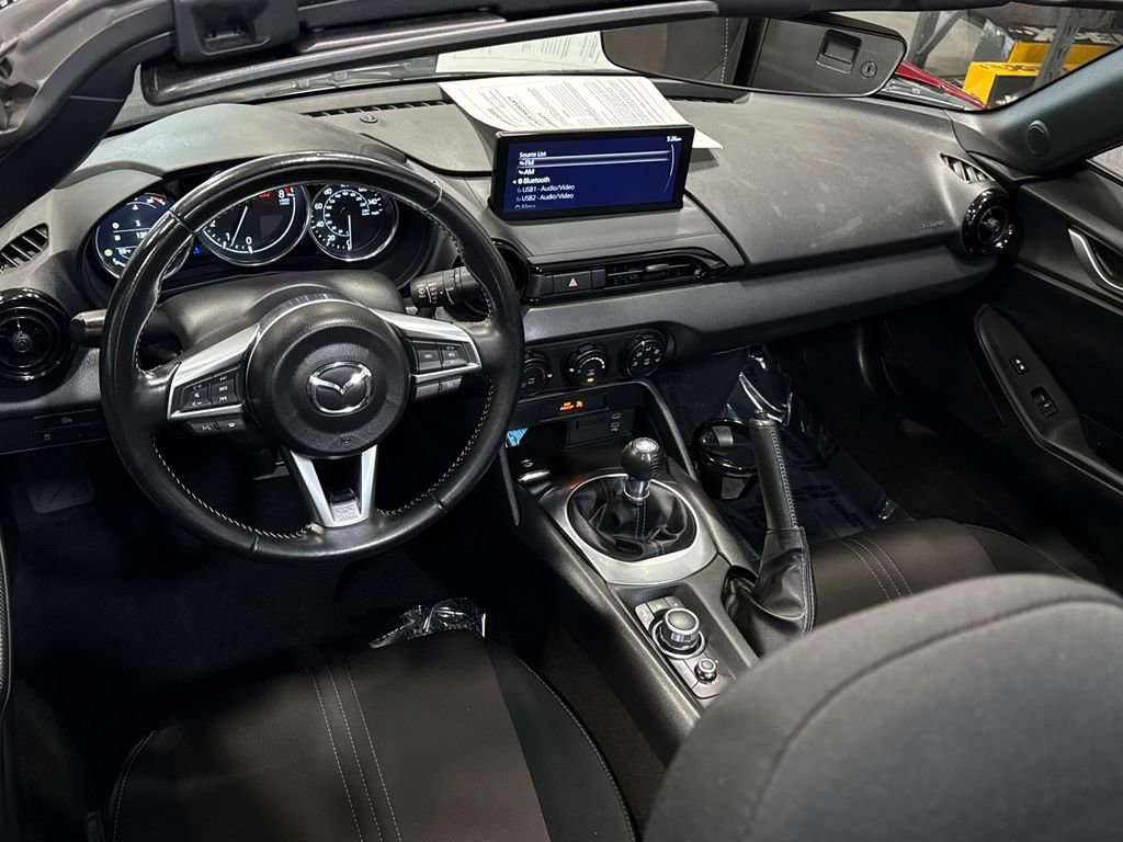 Used 2024 MAZDA MX-5 Miata Sport RWD image 21