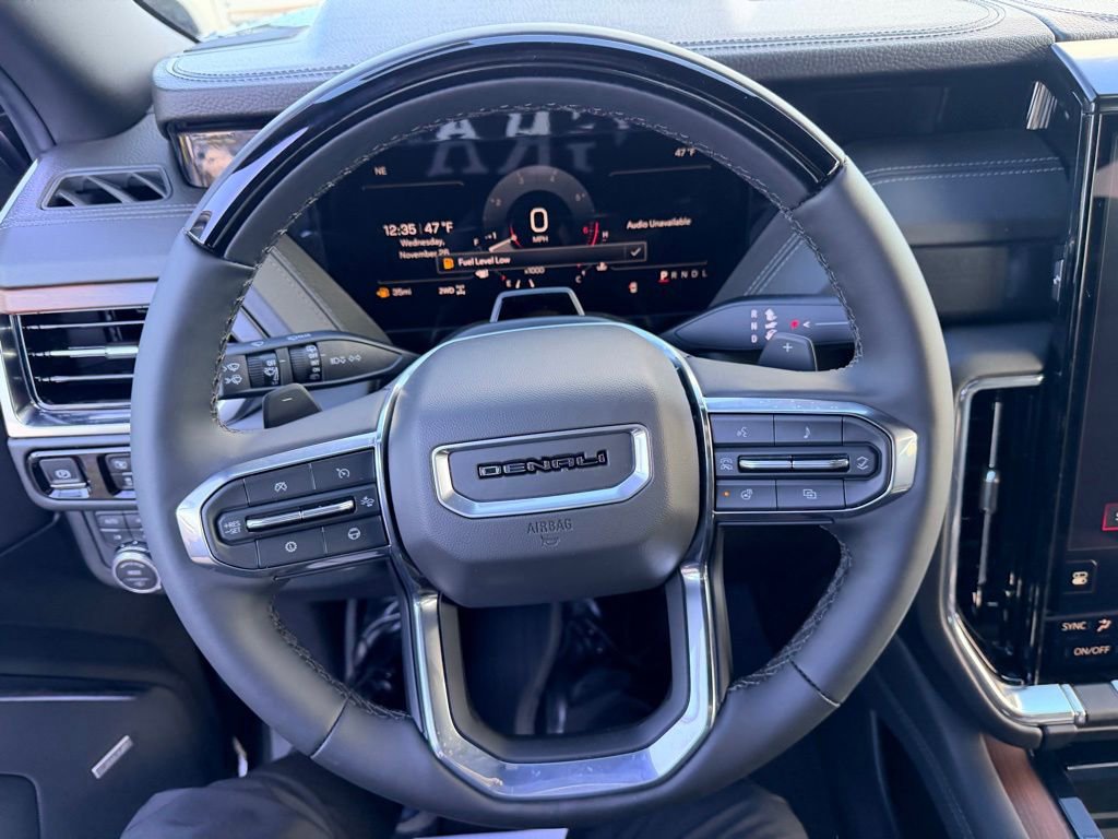 New 2026 GMC Yukon Denali w/ Denali Reserve Package image 16