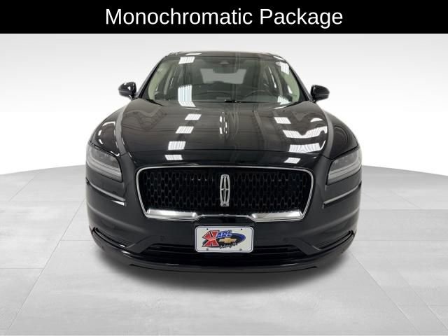 Used 2023 Lincoln Nautilus Reserve w/ Equipment Group 201A image 9