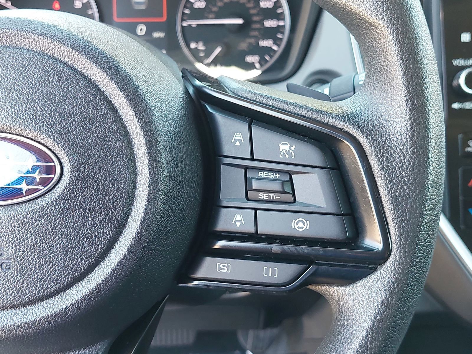 Certified 2024 Subaru Crosstrek 2.0i Premium image 17