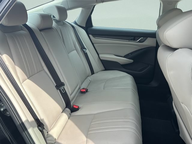 Certified 2018 Honda Accord Touring image 19