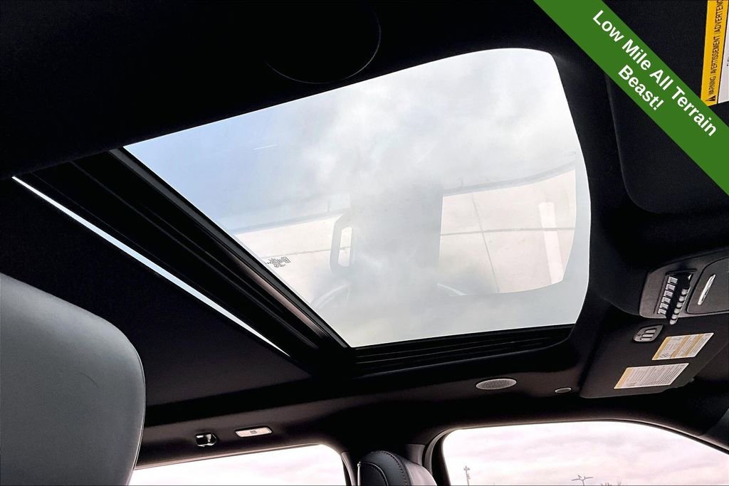 Used 2025 Ford F150 Raptor image 21