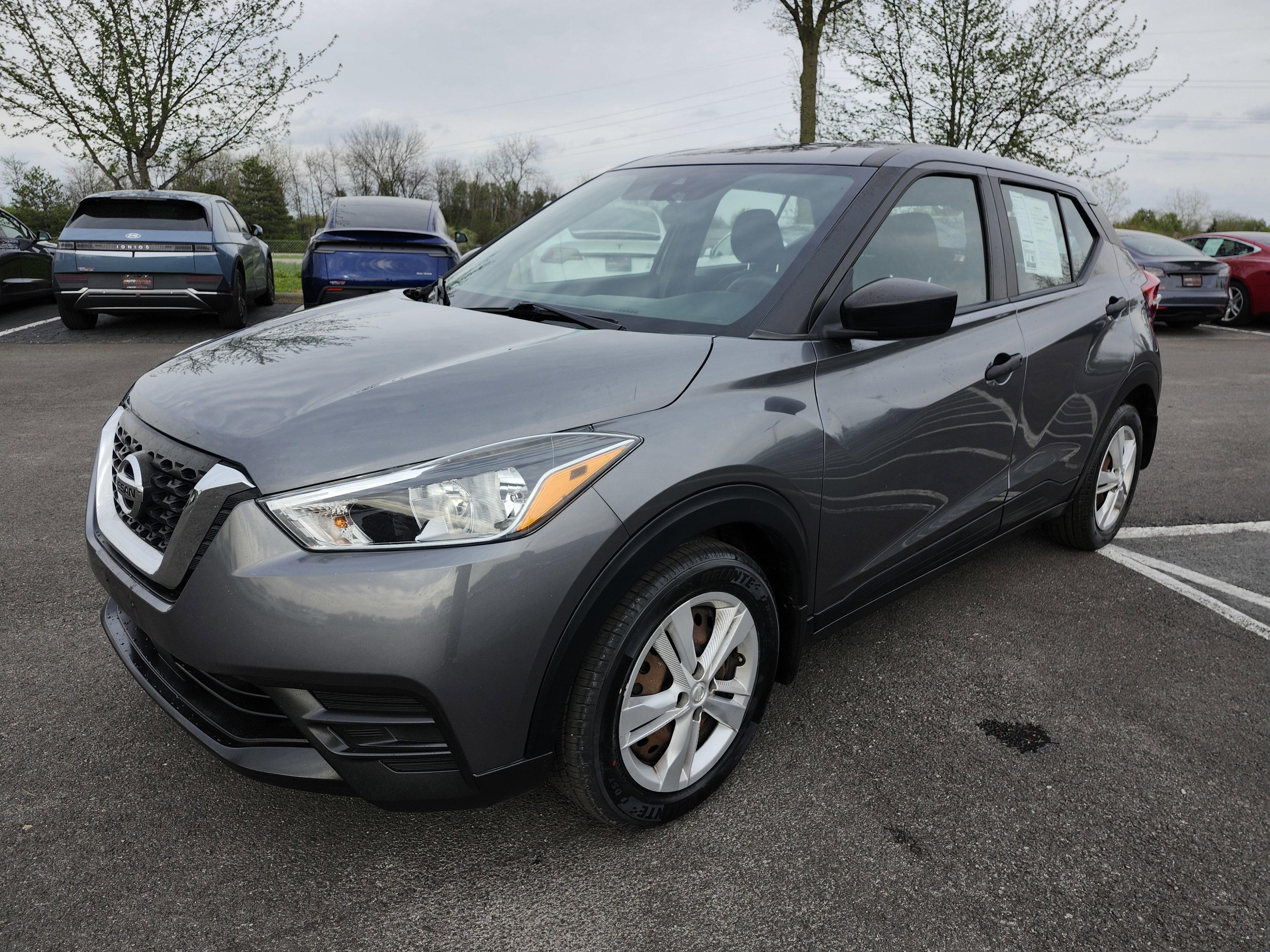 Used 2020 Nissan Kicks S FWD image 11