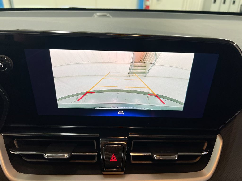 Used 2024 Chevrolet TrailBlazer LT w/ Convenience Package FWD image 15