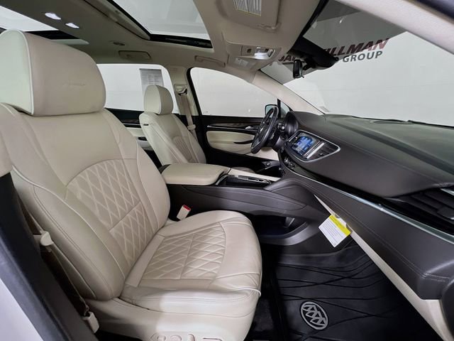 Used 2023 Buick Enclave Avenir w/ Avenir Technology Package AWD/4WD image 43