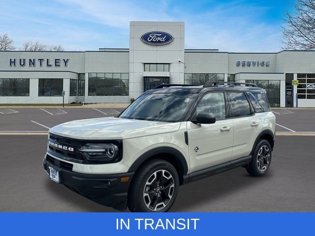 Used 2024 Ford Bronco Sport Outer Banks w/ Tech Package AWD/4WD image 1