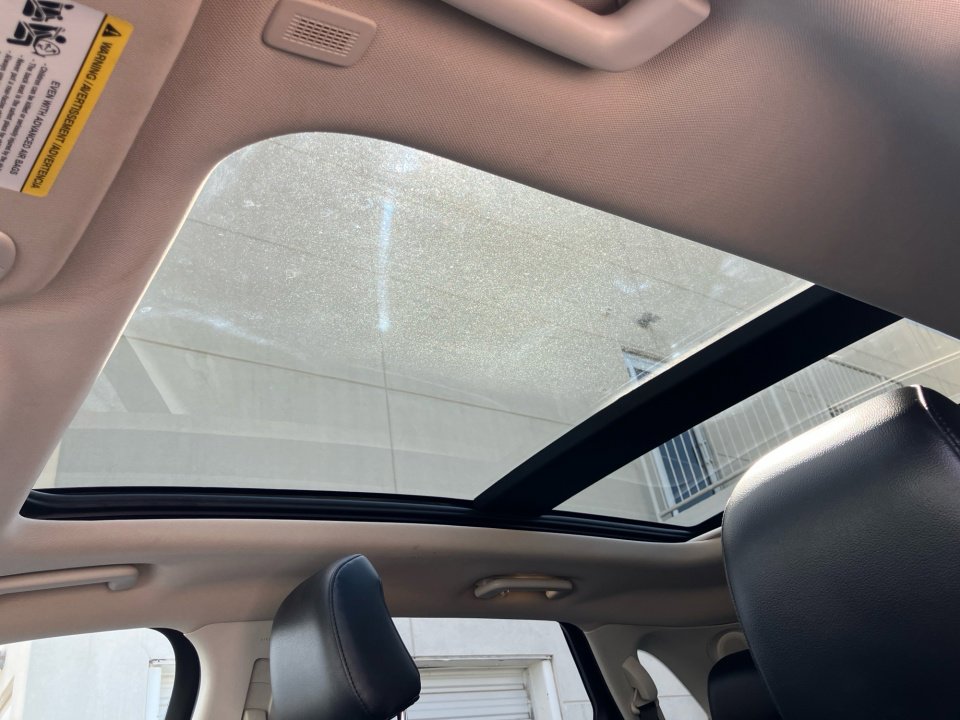 Used 2021 Ford Edge Titanium AWD/4WD image 25