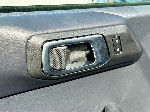 Used 2025 Ford Bronco Outer Banks image 18
