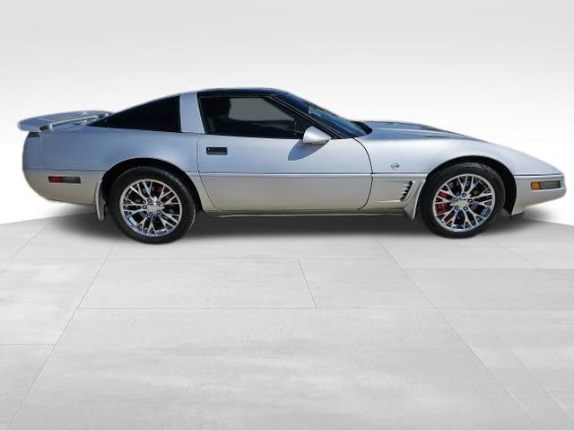 Used 1996 Chevrolet Corvette Coupe image 12